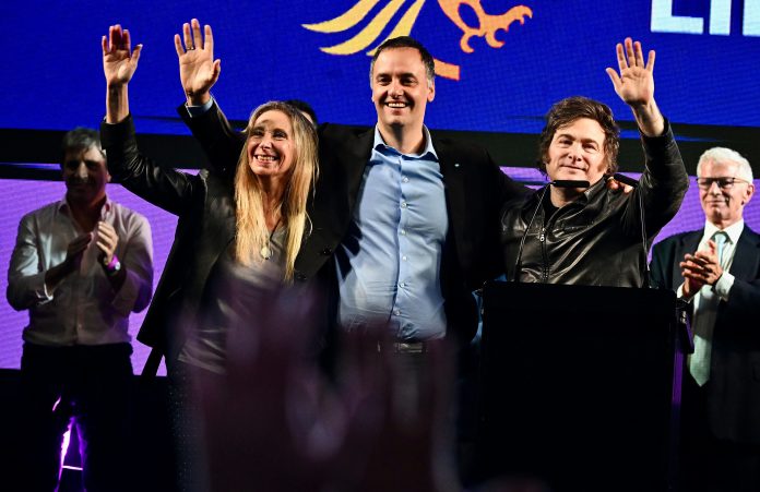 adorni cierre campaña