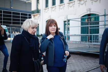 patricia-bullrich-y-silvana-KVW4YTWBPVDH5K4PFDLUVCB2AE